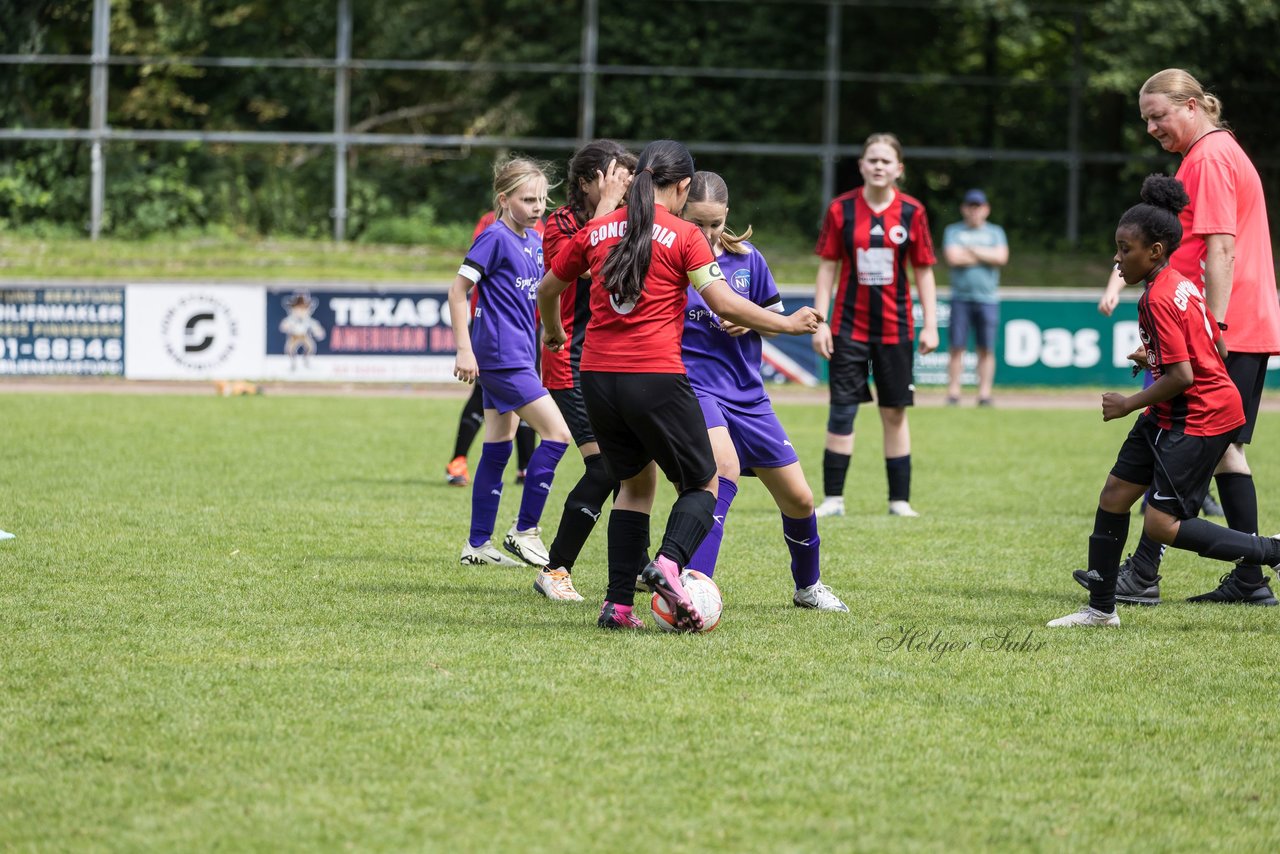 Bild 206 - Loewinnen Cup